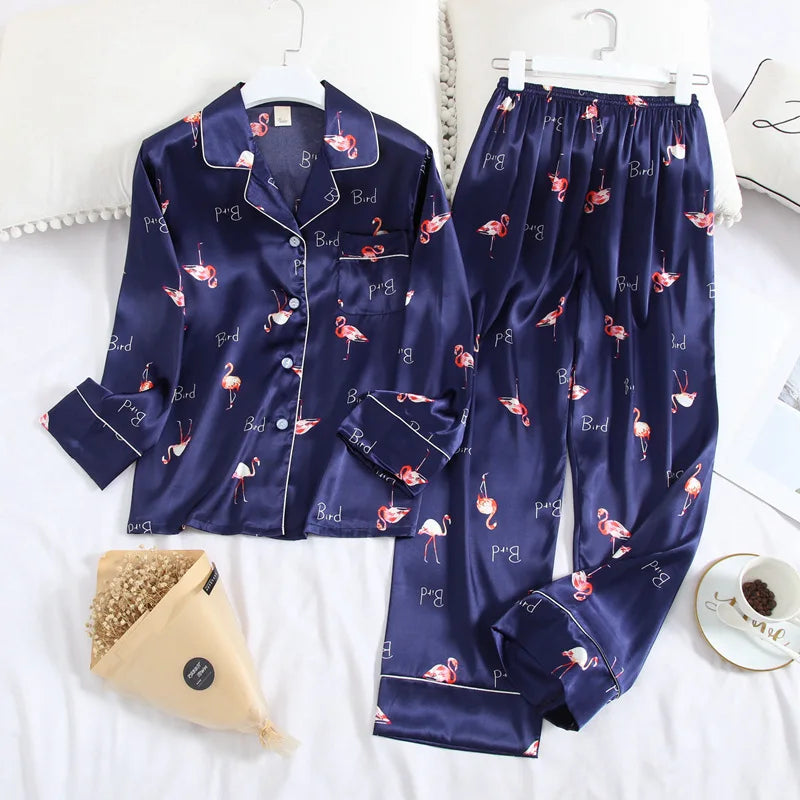 Pyjama Femme Velours Nuage – Ensemble Satin Doux & Élégant, Tenue de Nuit Chic et Confortable