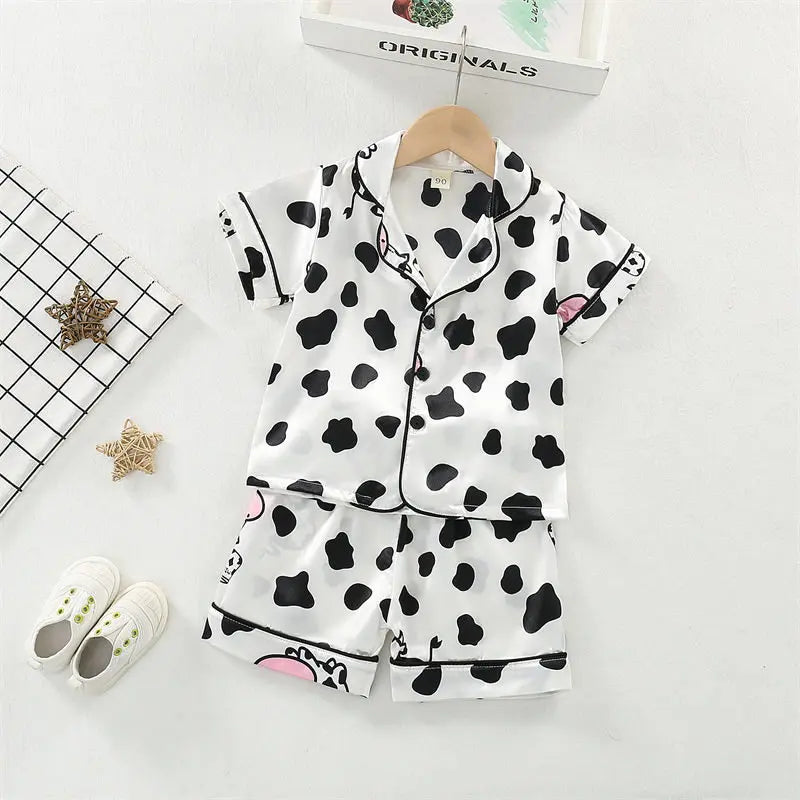 Pyjama Bébé “Douce Prairie” – Ensemble en Coton Imprimé Vache, Respirant & Ludique