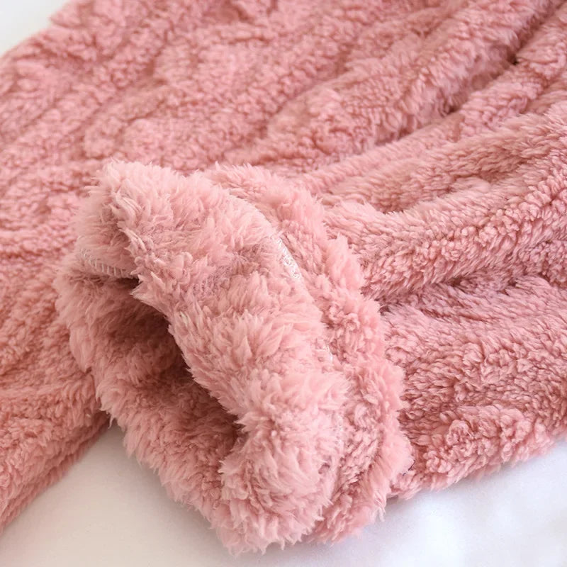 Pyjama Femme Polaire Tricoté – Ensemble Chaud en Peluche Douce, Hiver Confort & Élégance Cocooning