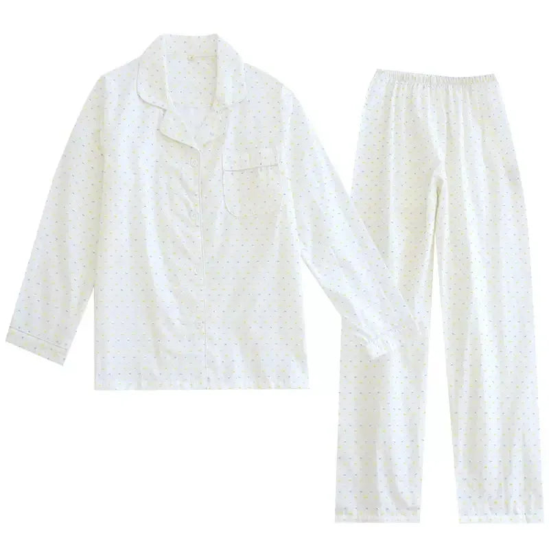 Pyjama Femme “Blanc Douceur” – Ensemble en Coton, Style Intemporel et Confortable