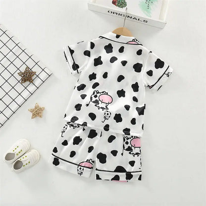 Pyjama Bébé “Douce Prairie” – Ensemble en Coton Imprimé Vache, Respirant & Ludique