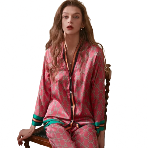 Pyjama Femme Satin Rosé – Ensemble Chic “Jardin d’Éclats”, Élégant & Confortable pour les Soirées Douces