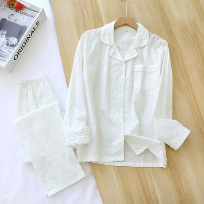 Pyjama Femme “Blanc Douceur” – Ensemble en Coton, Style Intemporel et Confortable