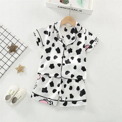 Pyjama Bébé “Douce Prairie” – Ensemble en Coton Imprimé Vache, Respirant & Ludique