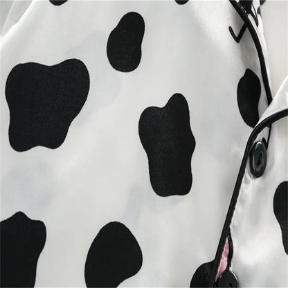 Pyjama Bébé “Douce Prairie” – Ensemble en Coton Imprimé Vache, Respirant & Ludique